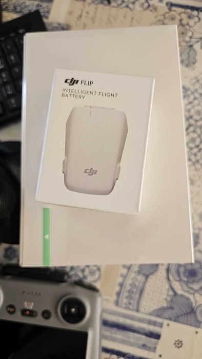 Drone DJI FLIP ou  FLY MORE COMBO novo com garantia e Extras64550497666561123