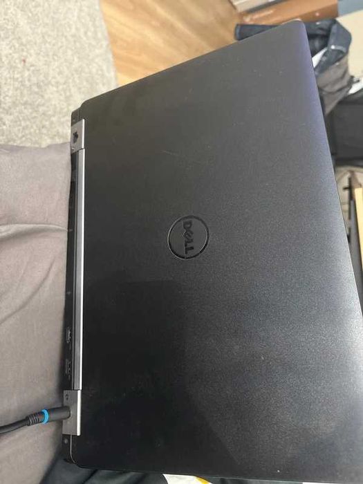 Dell Latitude E5570
