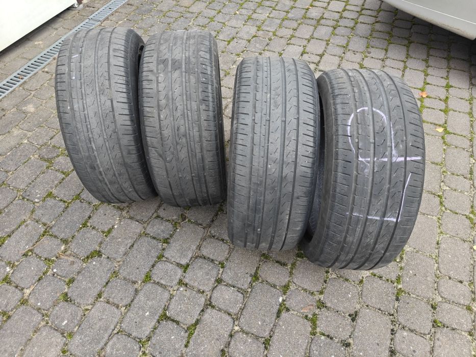 Komplet opon letnich Pirelli Cinturaro P7 225/45/17
