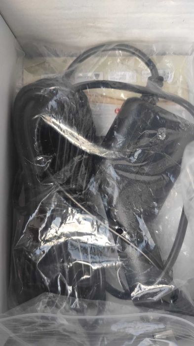 Автомобильный видеорегистратор с двумя камерами