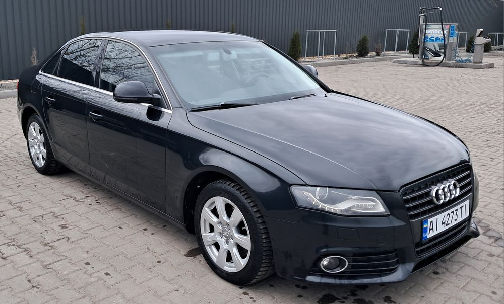 Продам audi a4b8