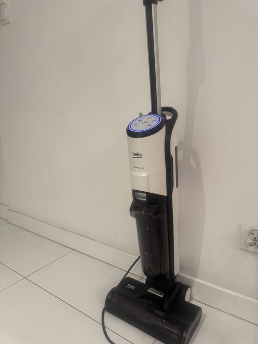 Odkurzacz Wet&Dry BEKO VCW70340W