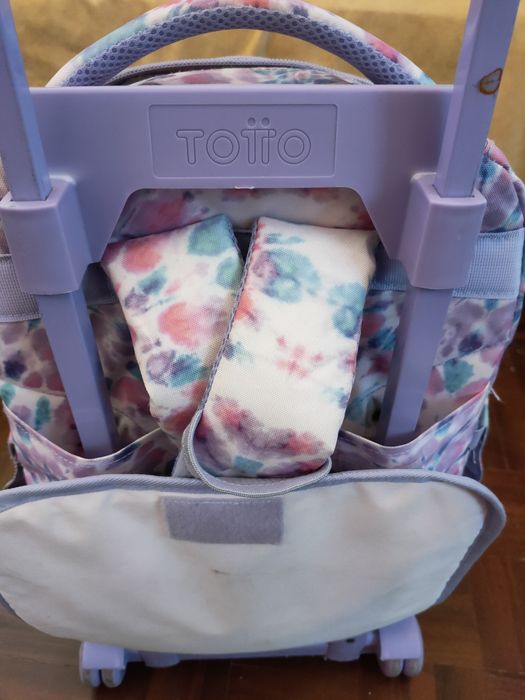 Mochila Totto 100%a funcionar