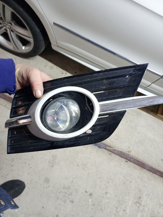 Решітка противотуманки права vw passat cc r- line