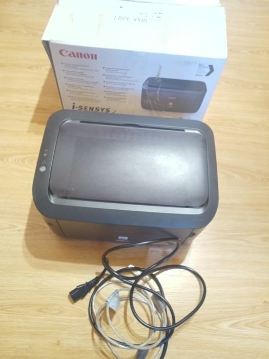 Принтер Canon I-SENSYS LBP6000B. + Сканер Canon 4400F (в Подарок.)