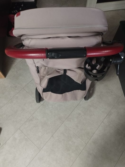 Коляска,прогулка carrello
