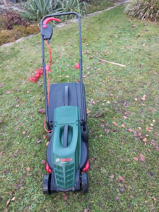 Kosiarka elektryczna do trawy Bosch EasyRotak 32-215