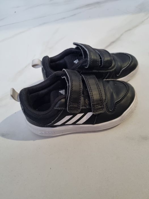 Buty chlopiece Adidas
