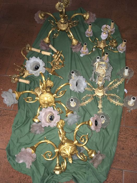 Lustres em bronze