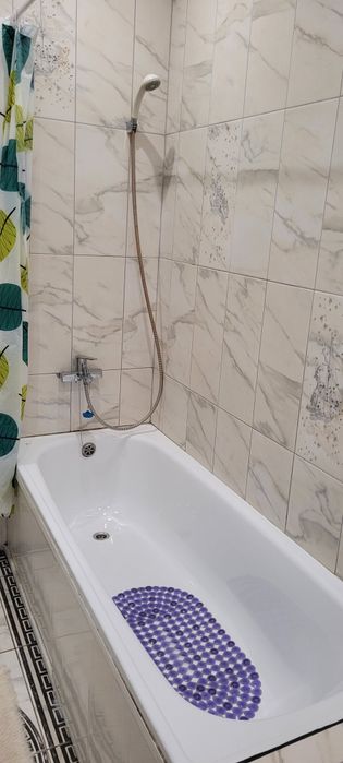 2к квартира в центрі новобудова