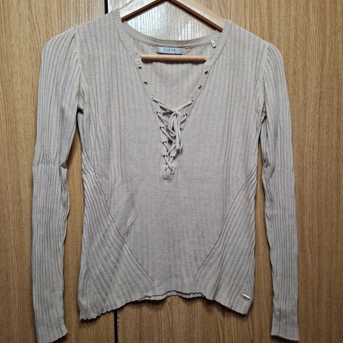 Camisola Guess canelada bege com decote lace-up | Tamanho S