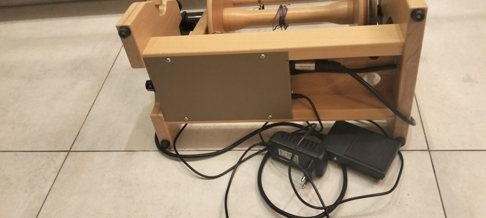 Kołowrotek Elektryczny Ashford e-Spinner Super Jumbo