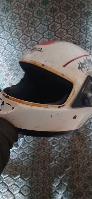 Продам шлем для мотоцикла