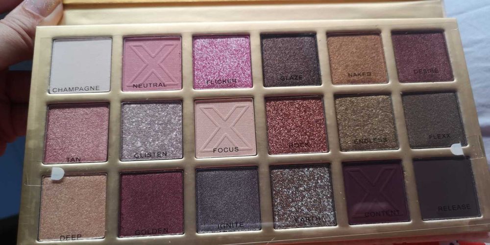 paletes LUXX da makeup revolution