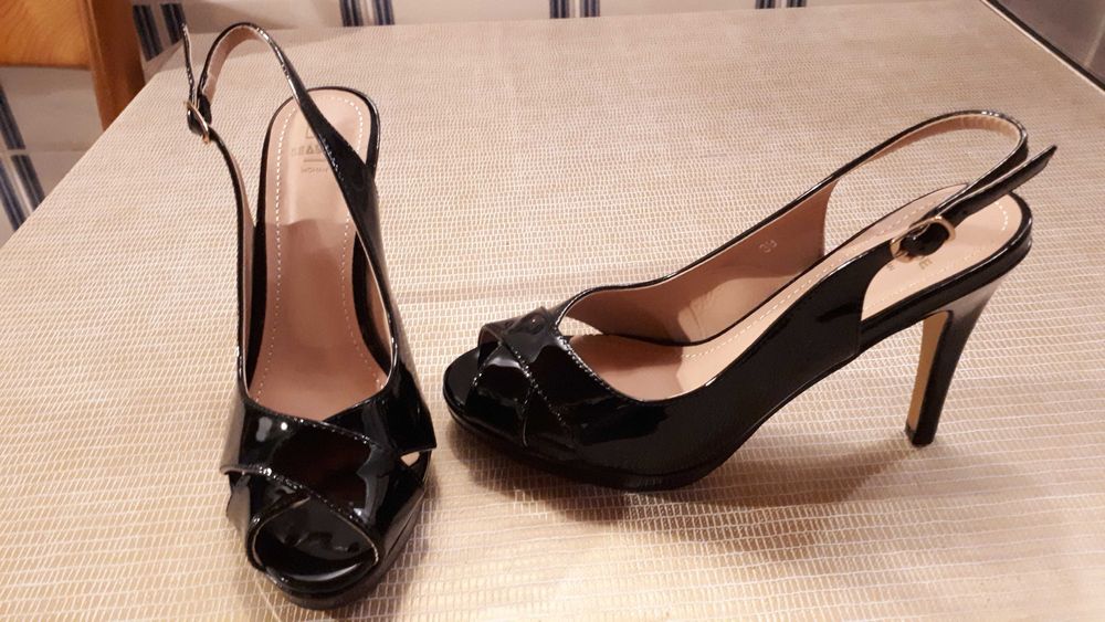 Sapatos salto alto Nº39