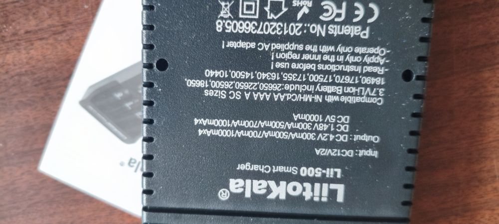 Універсальний зарядний пристрій LiitoKala Lii-500 Engineer