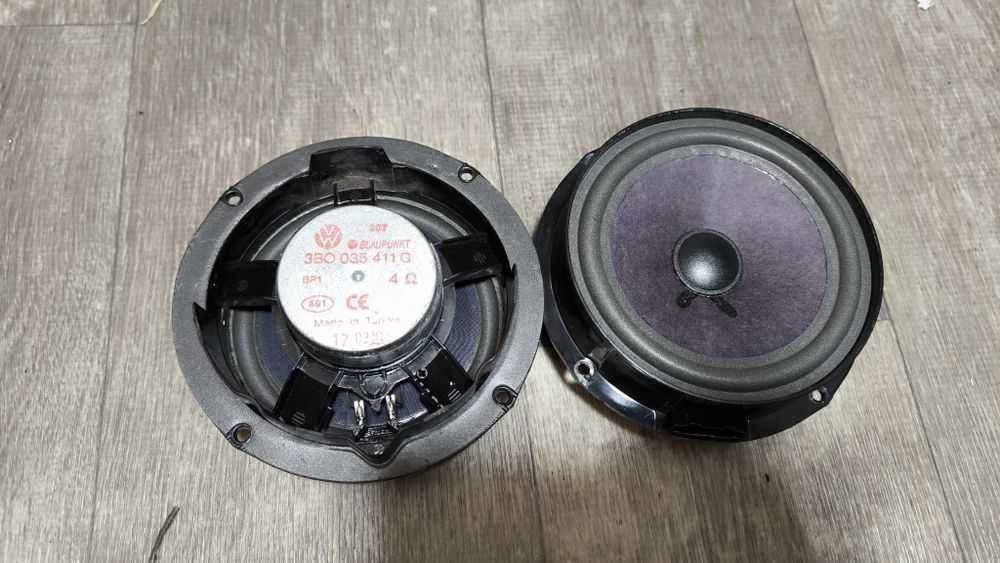 Штатные динамики VW CC Passat b5 b6 b7 Jetta