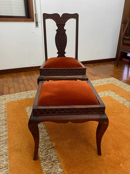 Cadeira e banco trabalhados dos anos 60