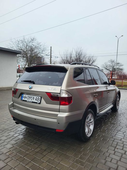 Продам БМВ Х3 ..