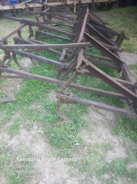 Продам  культиватор КПС