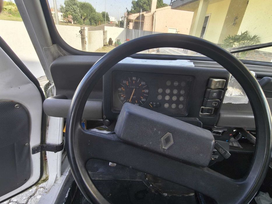 Renault 4L GTL