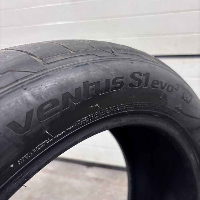 Opona Hankook Ventus S1 evo3 235/50/20