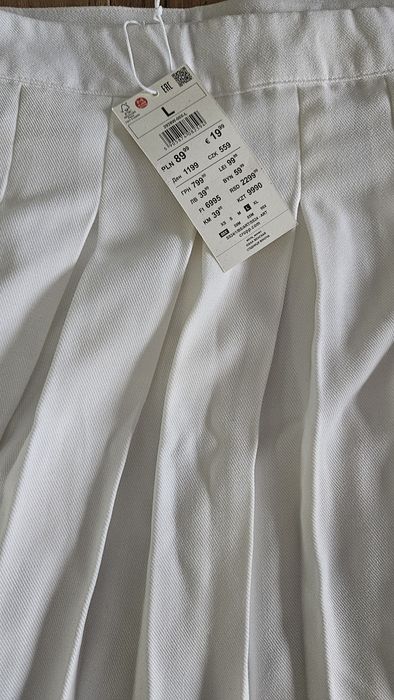 Spodniczka Cropp Nowa