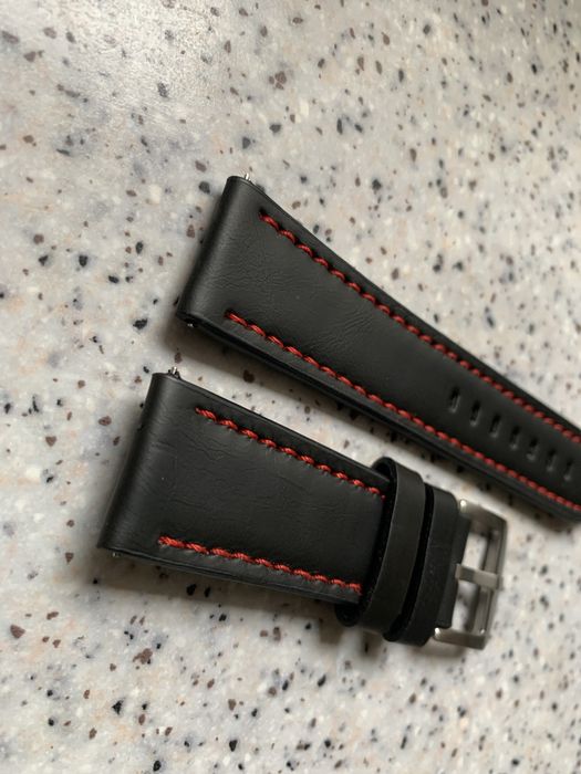 Кожаный ремешок для часов 20, 24 мм