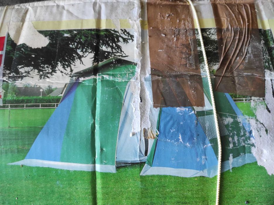 Tenda familiar usada em bom estado ótimo pra 4 adultos