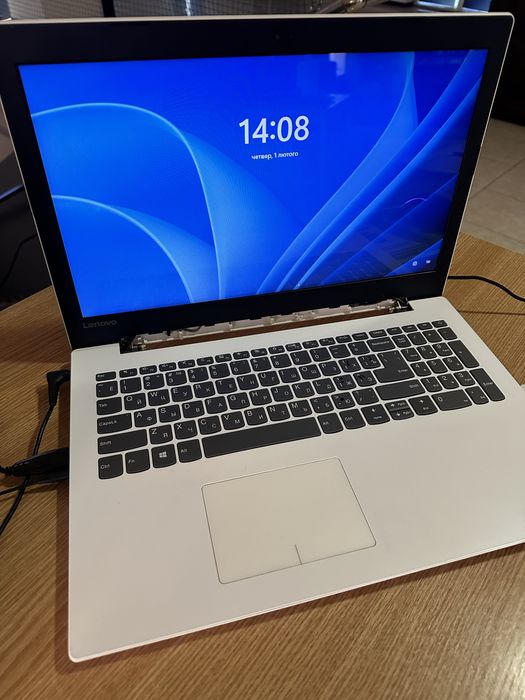 Ноутбук Lenovo