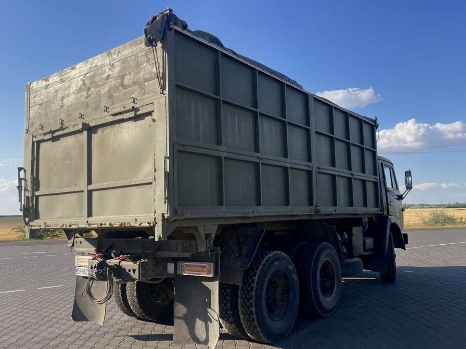 Продам Камаз 55102 з причепом