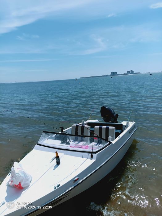 Barco 4 metros +atrelado+motor