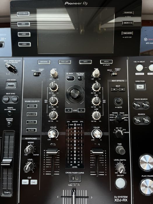 Konsola DJ PIONEER XDJ-RX  + słuchawki AKG181 dj