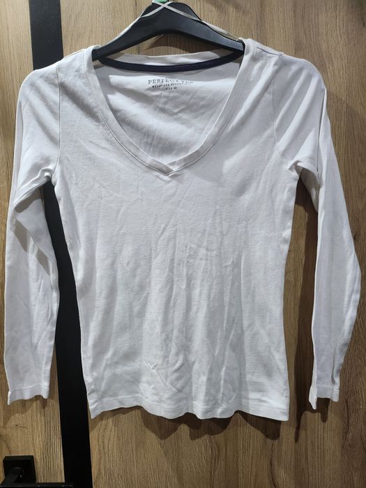 Bluzka z białej bawełny F&F Tanio