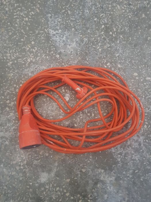 Przedłużacz elektryczny ogrodowy + przyssawka do szyb 2 szt