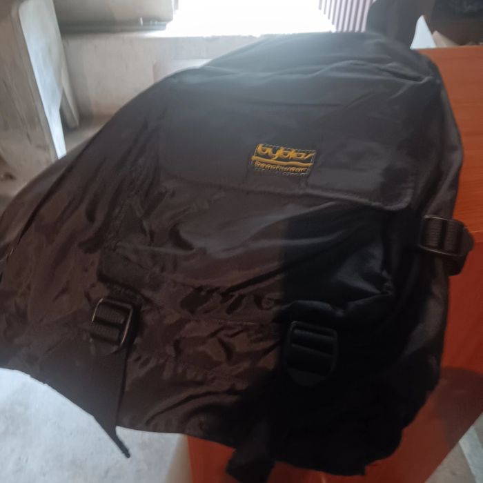 Vendo mochilas em muito bom estado