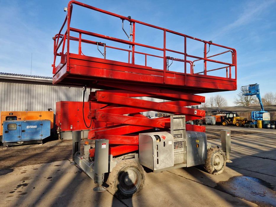 Ножничний підйомник Haulotte H15SXL, пеканіска