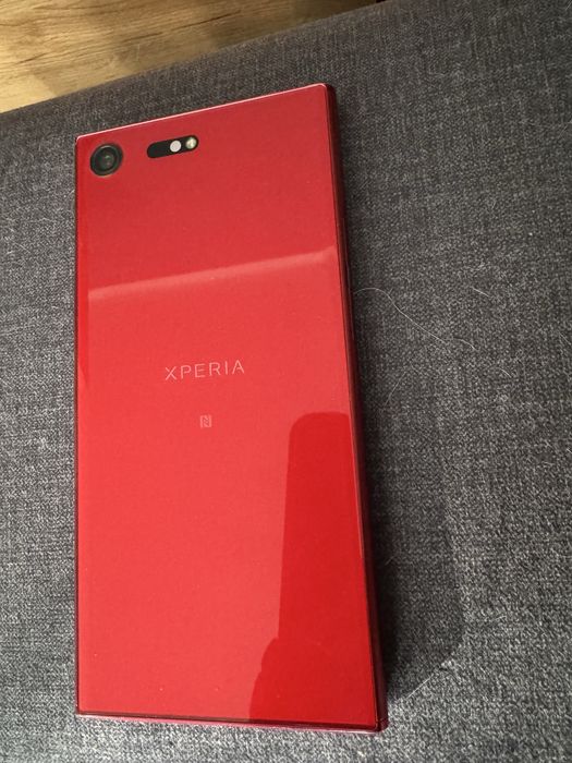 Sprzedam Sony Xperia XZ Premium
