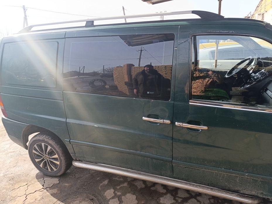 Мерседес Віто продам