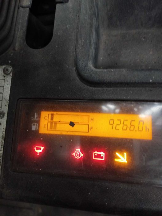дизельний навантажувач TOYOTA 8FDF30