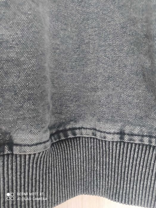 Джинсовий піджак НОВИЙ на манжетах. Сірого кольору.