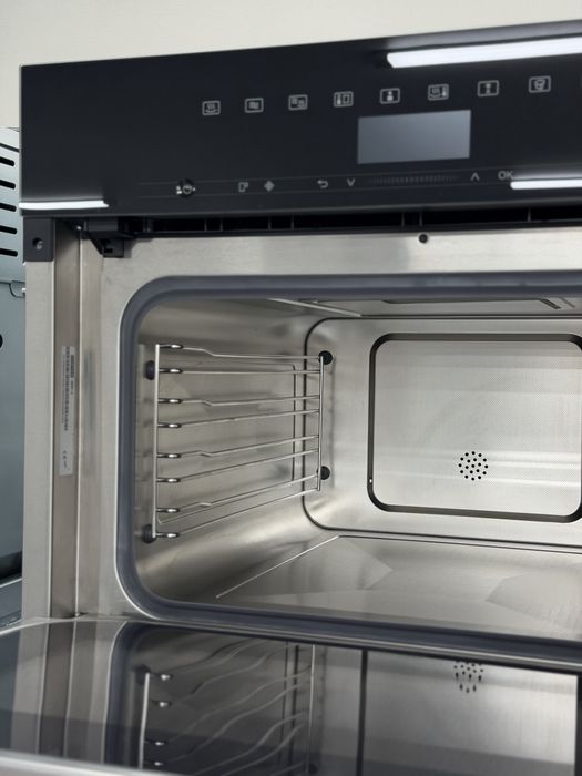 Парова шафа Miele DGM 7440 Пароварка Мілле