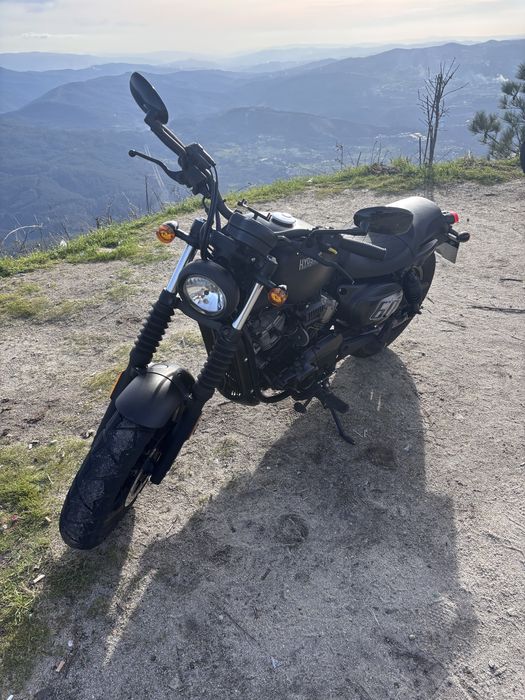 Hyosung Aquila GV125s 2021