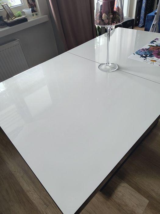 Stół NEXT do jjadalni z Agaty