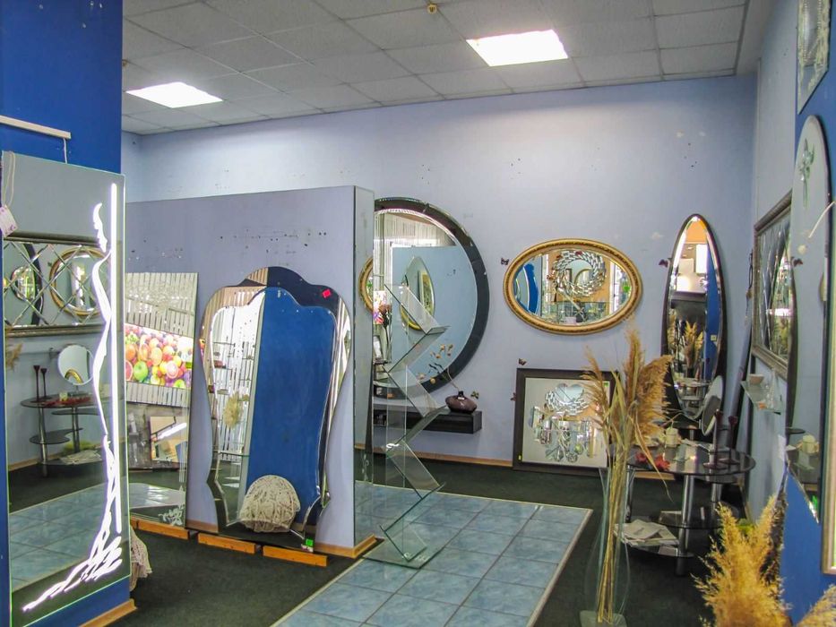 Продажа помещения в оживленном месте ул. Портовая, рядом ДК "Кирова".