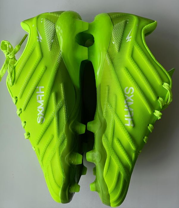 Бутси сороконіжки копочки футзалки / бутсы сороконожки