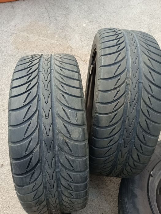 Jantes com e sem pneus