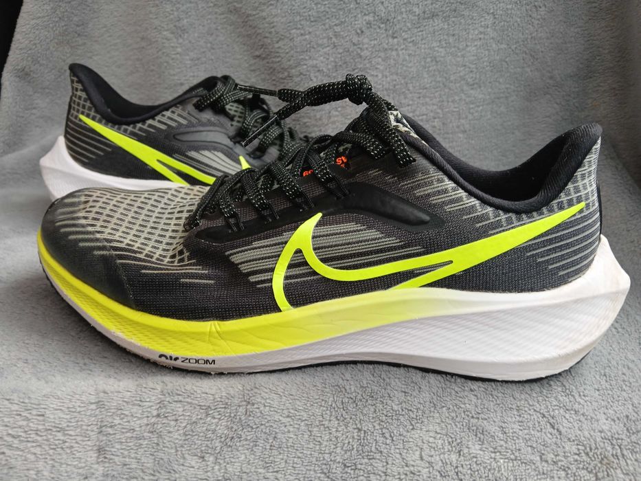 Nike Air Zoom Pegasus 39 buty do biegania r. 37, 5 cm