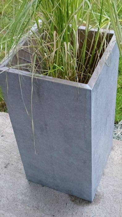 Donica tarasowa   ceramiczna