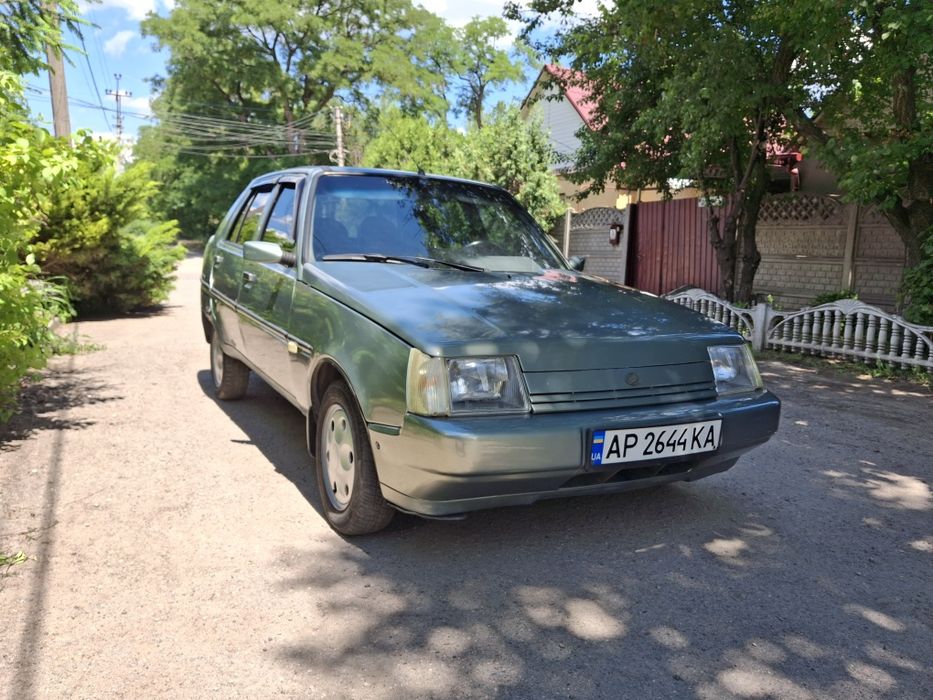 Славута ЛЮКС 2006г ГАЗ авто в отличном состоянии.